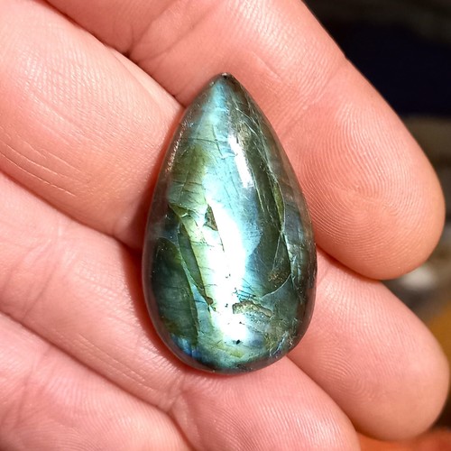 Anschliff cabochon labradorit - anschliff,
