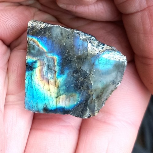 Anschliff cabochon labradorit - anschliff,